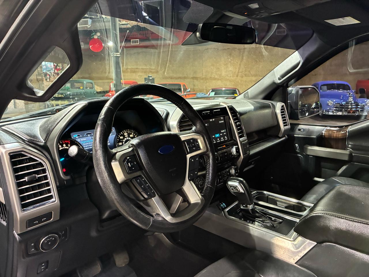 Ford F-150 4WD SuperCrew 145" Platinum 2016