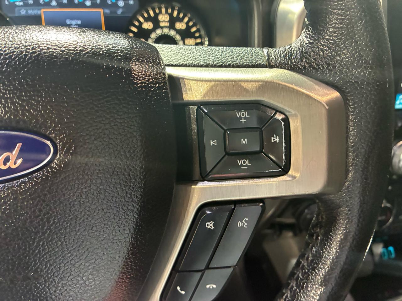 Ford F-150 4WD SuperCrew 145" Platinum 2016