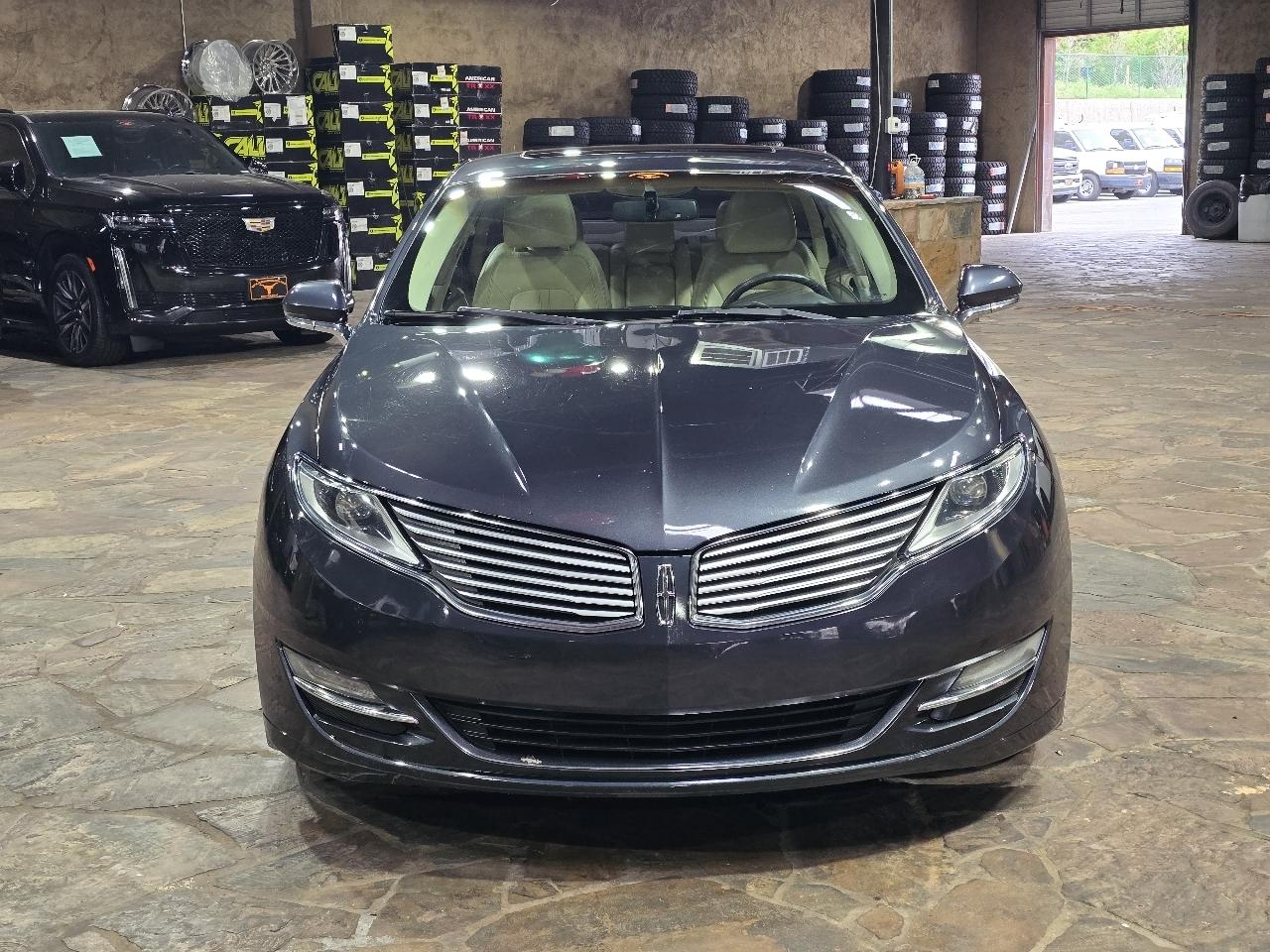 Lincoln MKZ 4dr Sdn FWD 2014