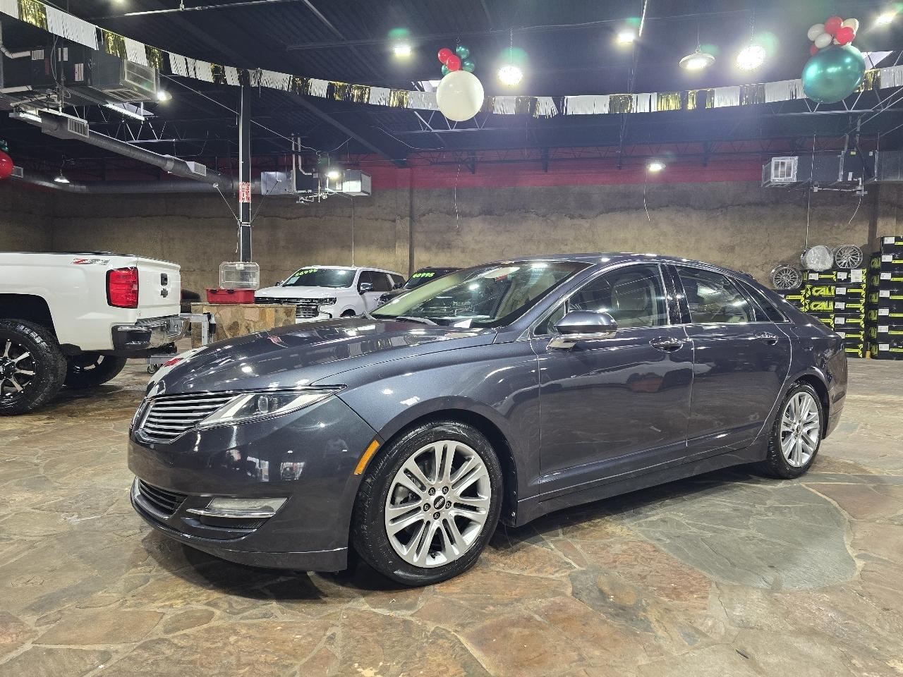 Lincoln MKZ 4dr Sdn FWD 2014