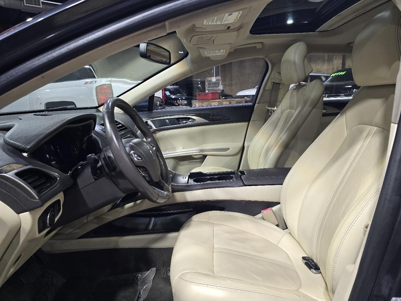 Lincoln MKZ 4dr Sdn FWD 2014