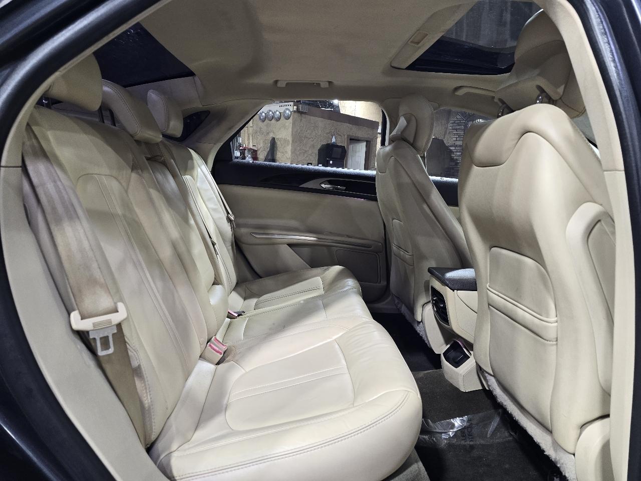 Lincoln MKZ 4dr Sdn FWD 2014