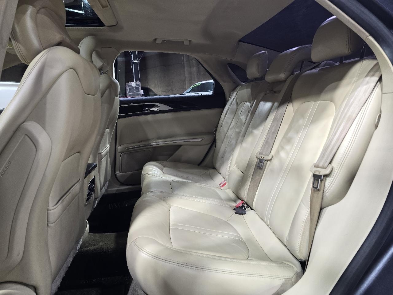 Lincoln MKZ 4dr Sdn FWD 2014