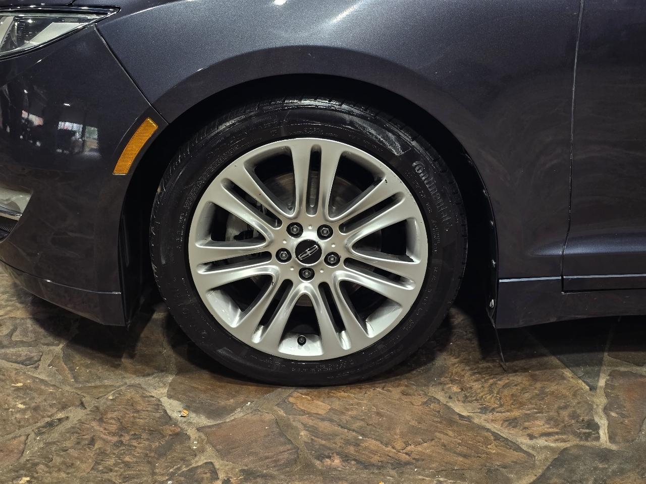 Lincoln MKZ 4dr Sdn FWD 2014