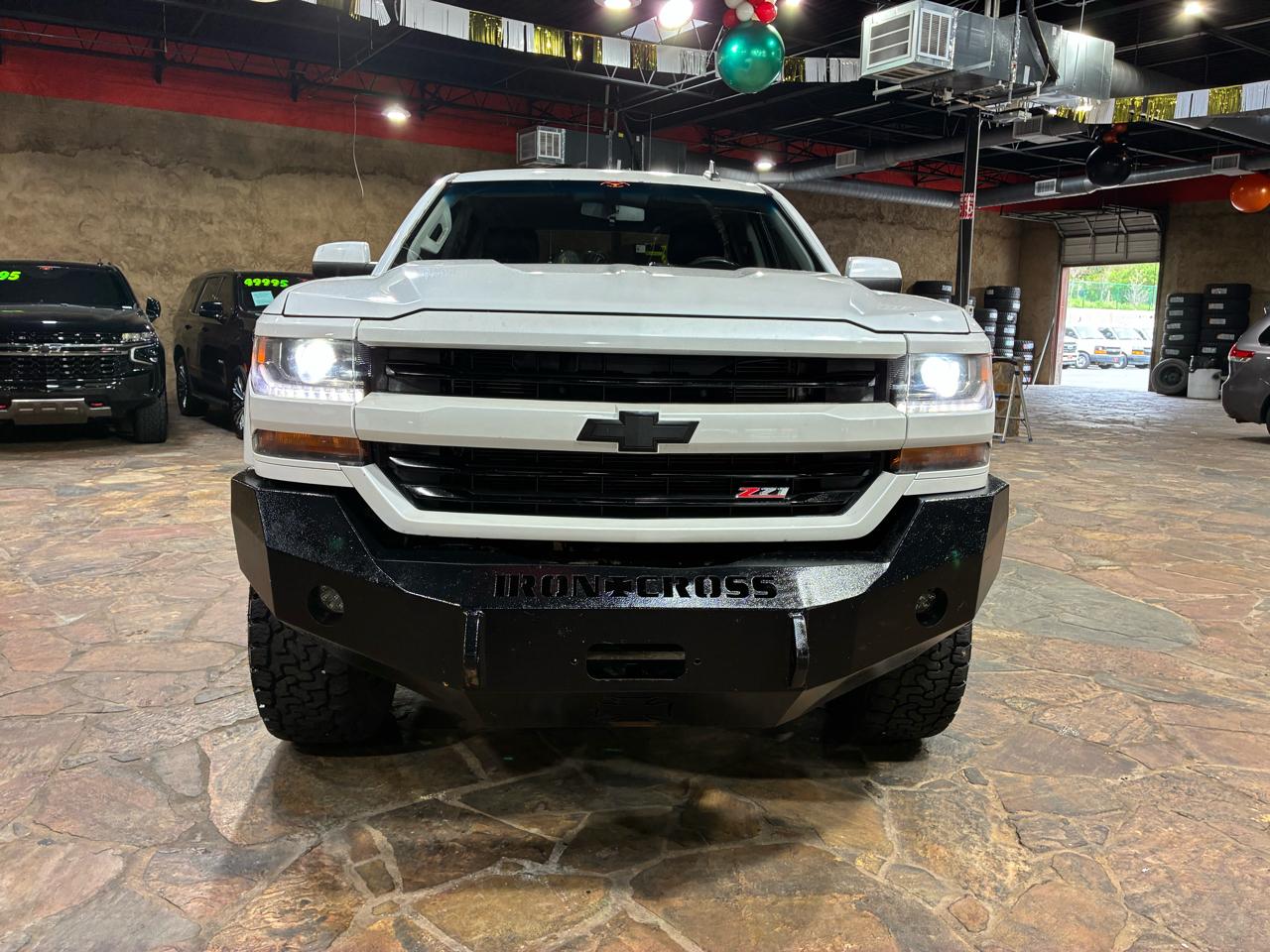 Chevrolet Silverado 1500 4WD Crew Cab 143.5" LT w/2LT 2016