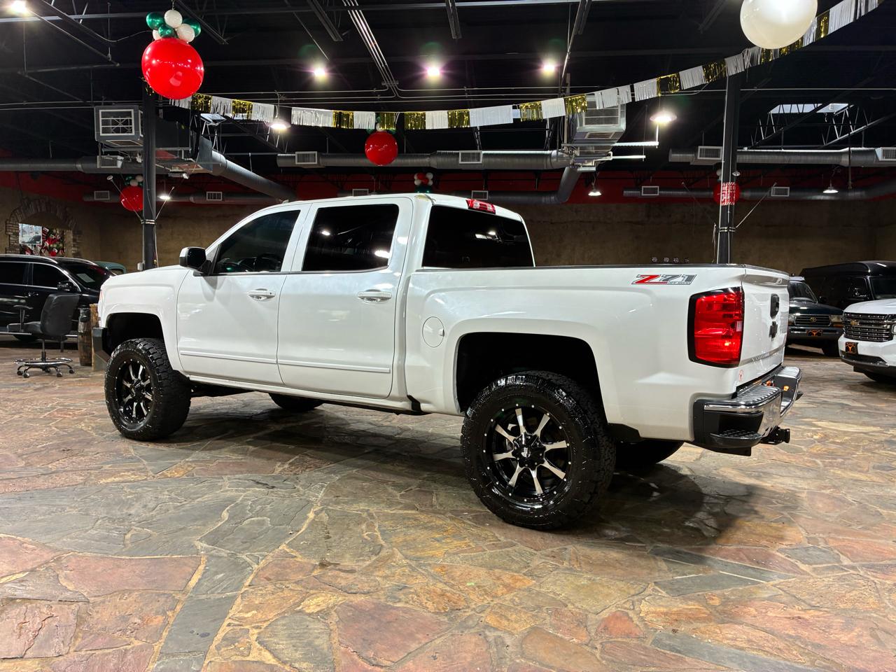 Chevrolet Silverado 1500 4WD Crew Cab 143.5" LT w/2LT 2016