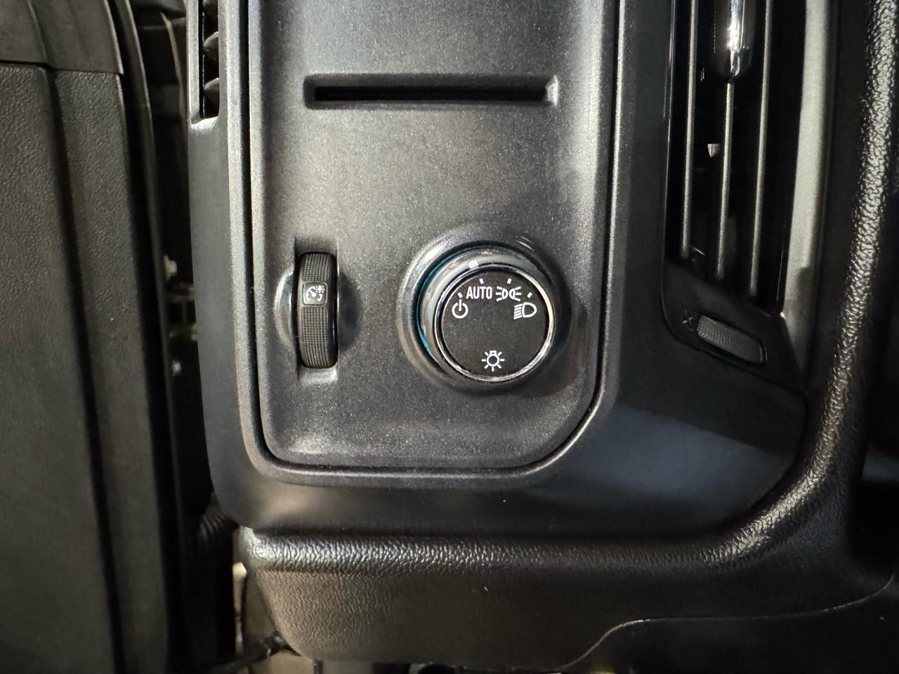 Chevrolet Silverado 1500 2WD Double Cab 143.5" Work Truck w/2WT 2014