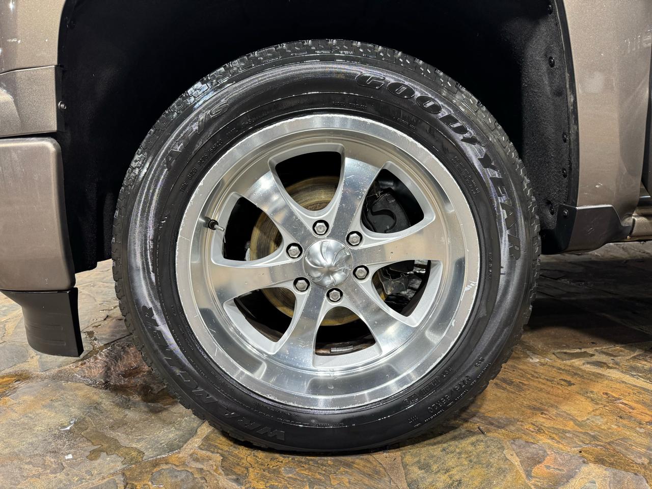 Chevrolet Silverado 1500 2WD Double Cab 143.5" Work Truck w/2WT 2014