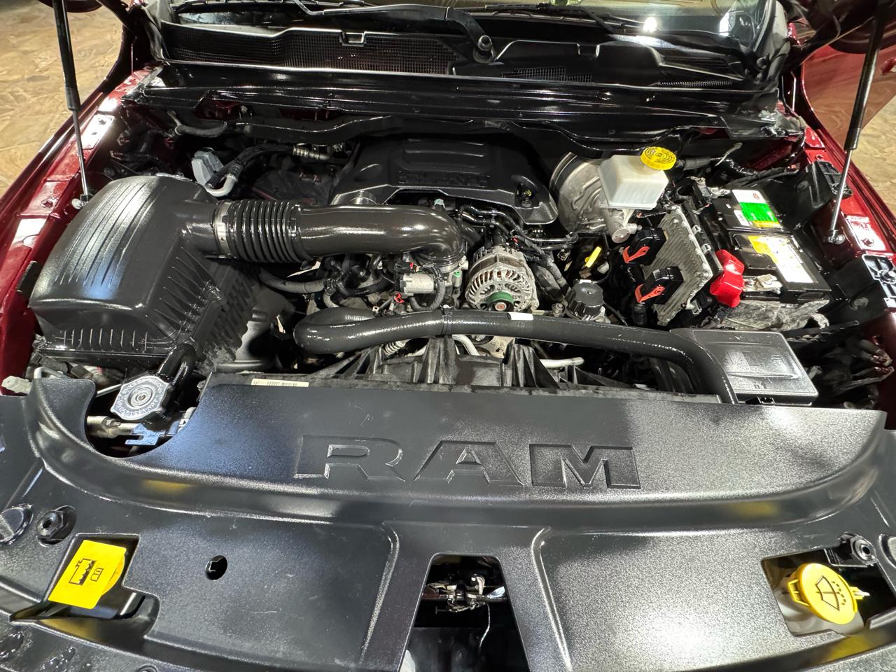 RAM 1500 Longhorn 4x4 Crew Cab 5'7" Box 2019