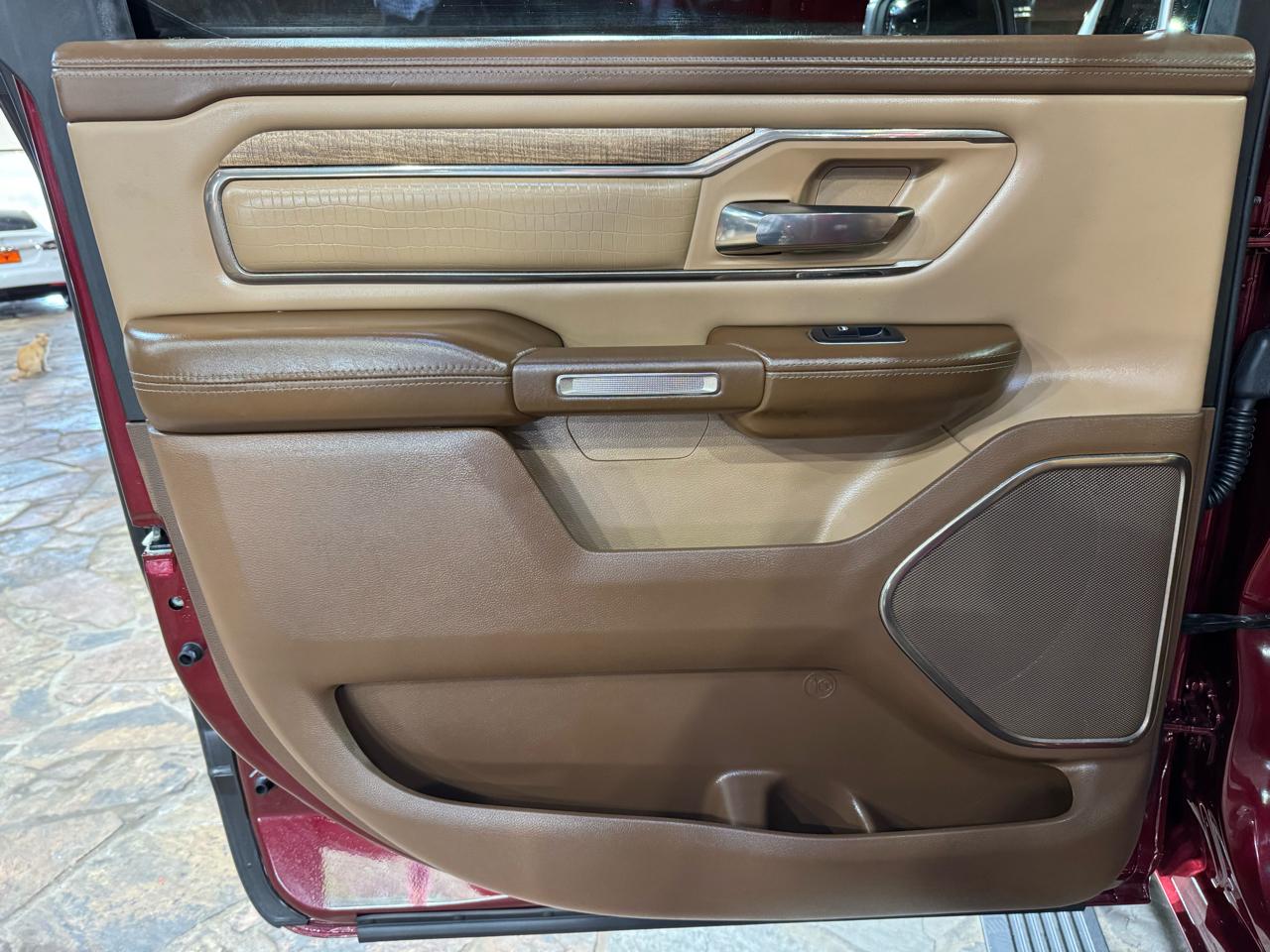 RAM 1500 Longhorn 4x4 Crew Cab 5'7" Box 2019