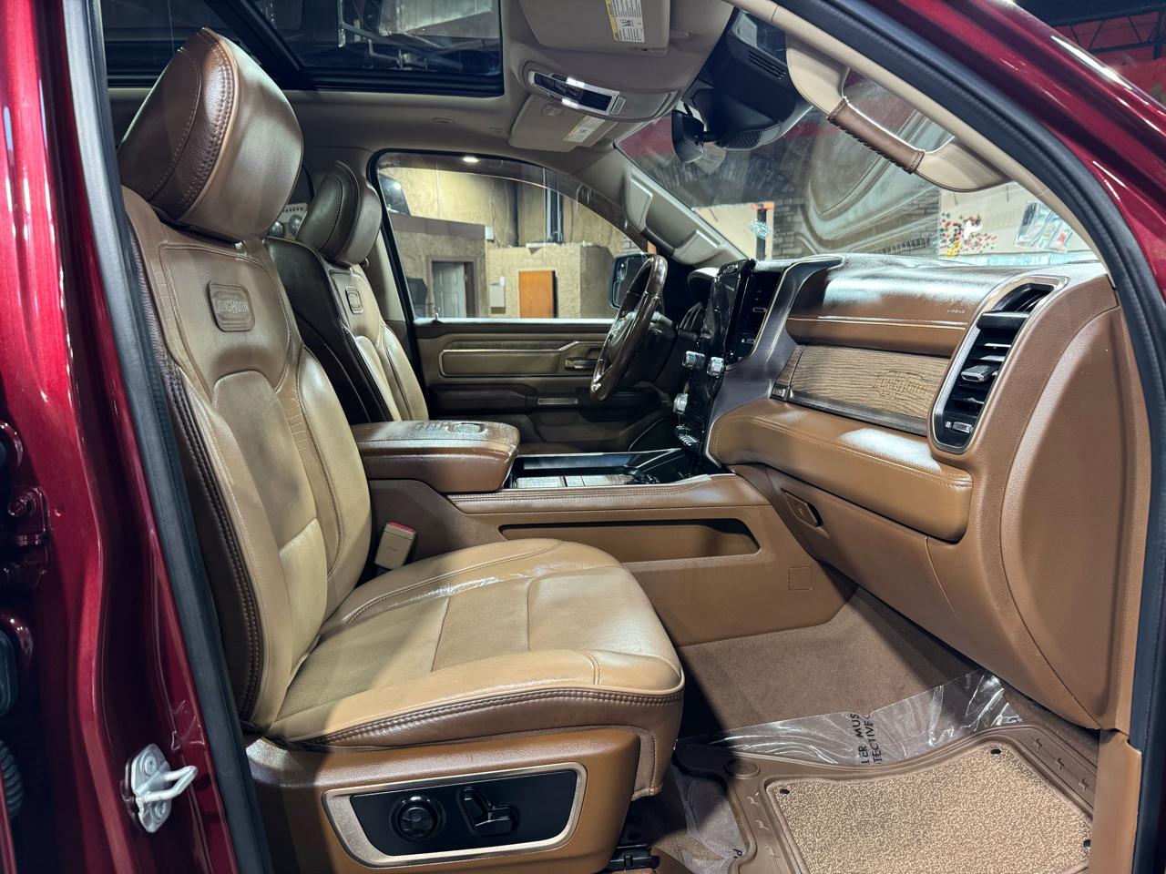 RAM 1500 Longhorn 4x4 Crew Cab 5'7" Box 2019