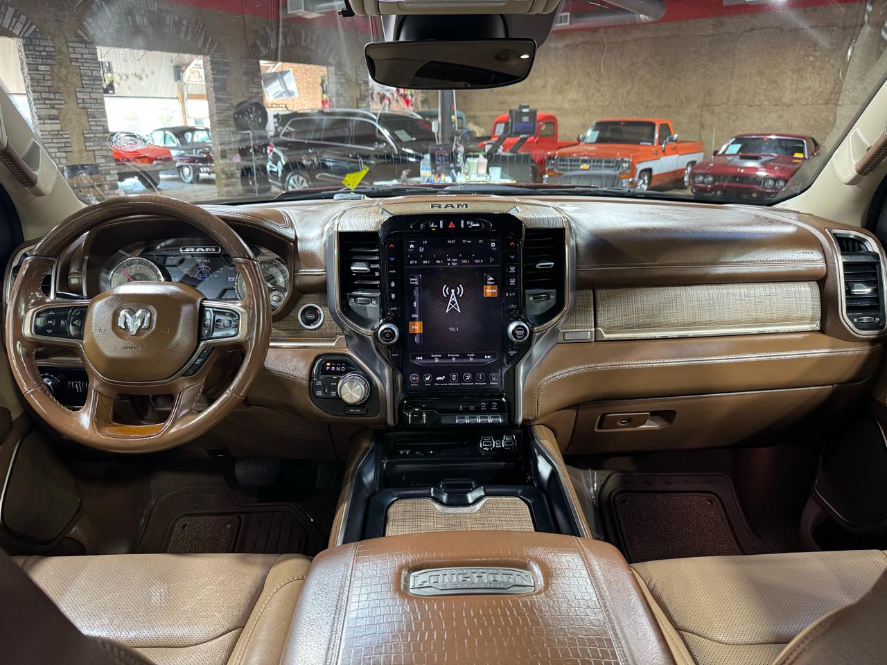 RAM 1500 Longhorn 4x4 Crew Cab 5'7" Box 2019