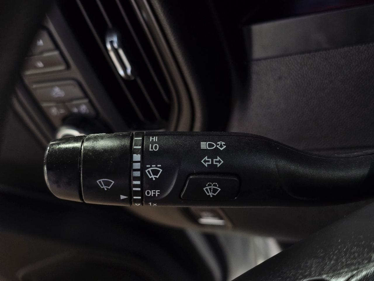 Chevrolet Silverado 2500HD 4WD Crew Cab 159" Custom 2023