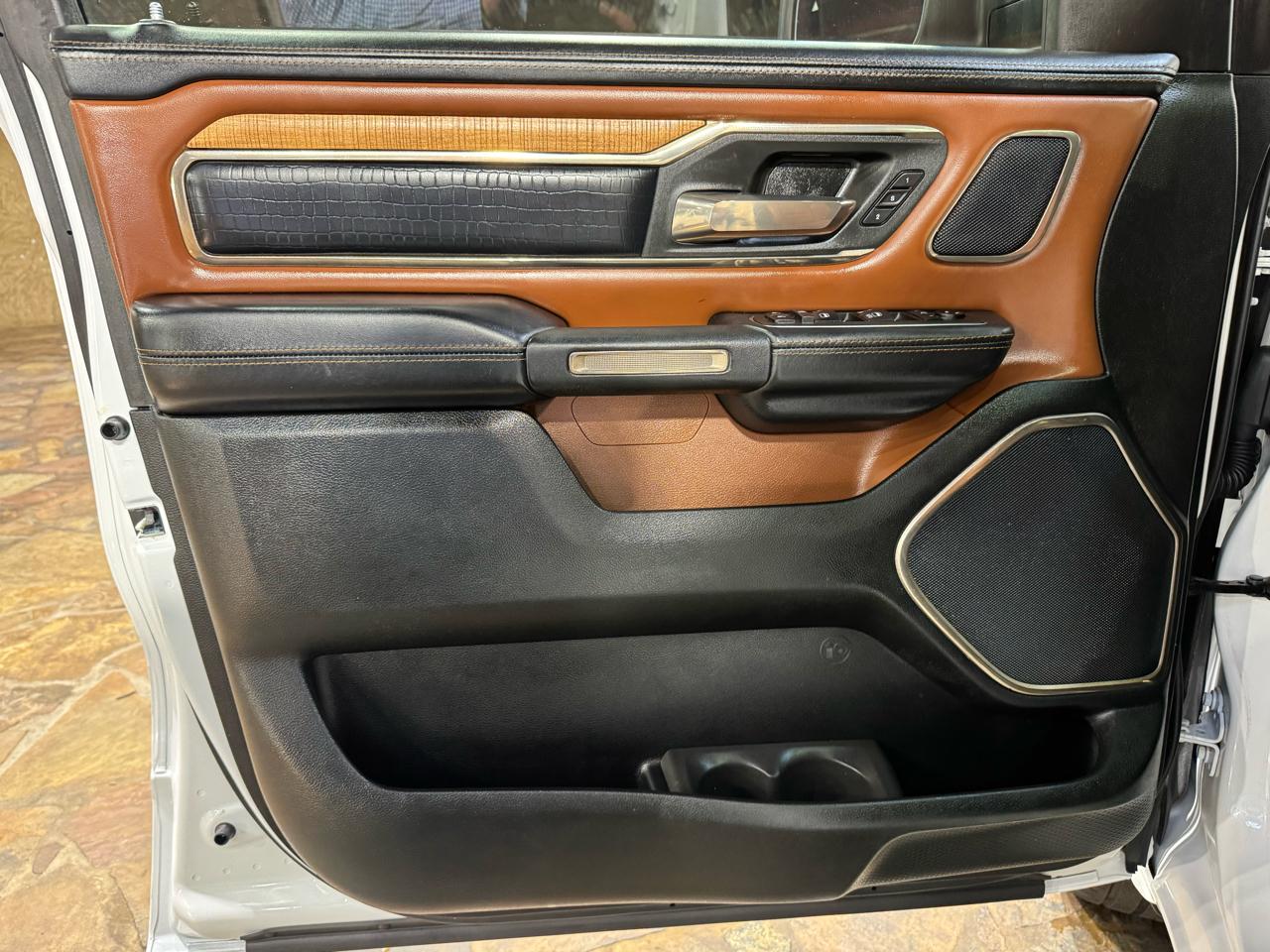 RAM 1500 Longhorn 4x2 Crew Cab 5'7" Box 2019