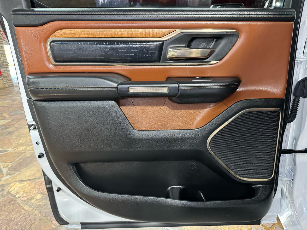 RAM 1500 Longhorn 4x2 Crew Cab 5'7" Box 2019