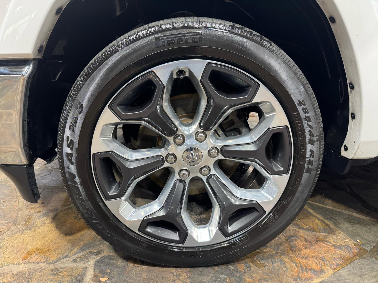 RAM 1500 Longhorn 4x2 Crew Cab 5'7" Box 2019