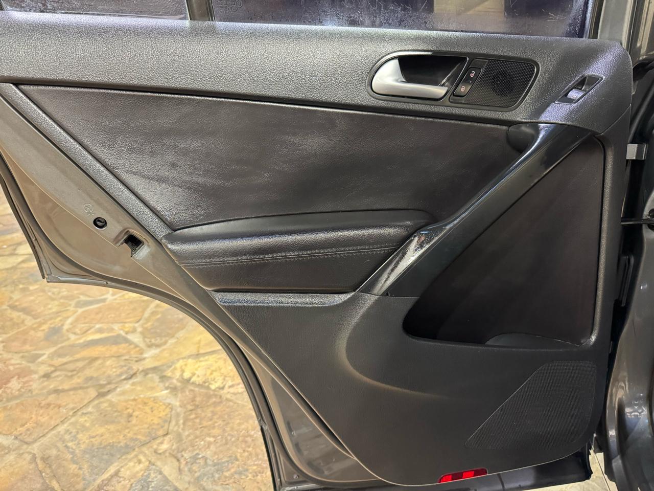 Volkswagen Tiguan 2WD 4dr Auto R-Line 2016