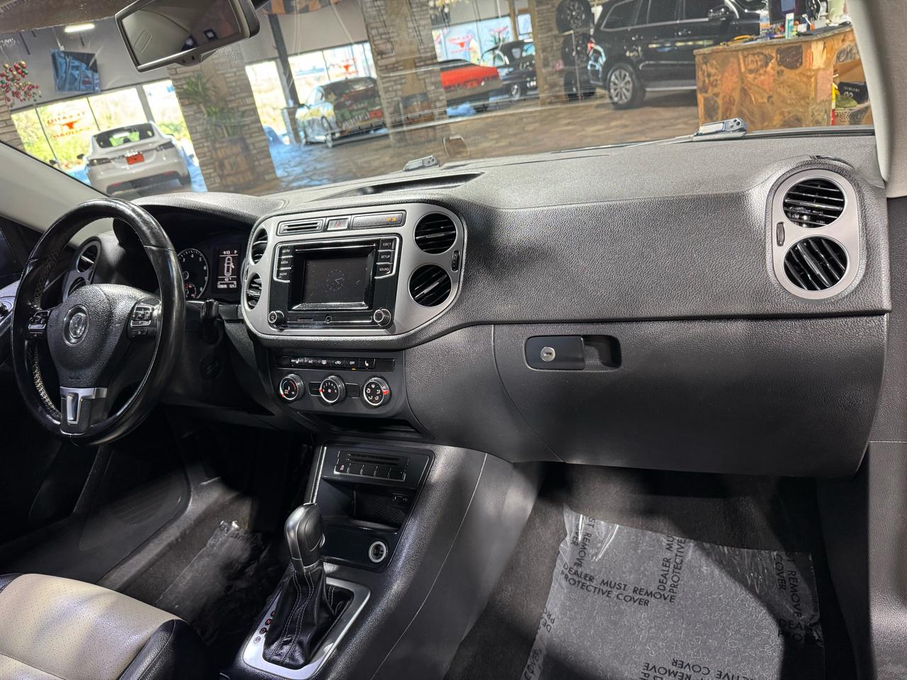 Volkswagen Tiguan 2WD 4dr Auto R-Line 2016