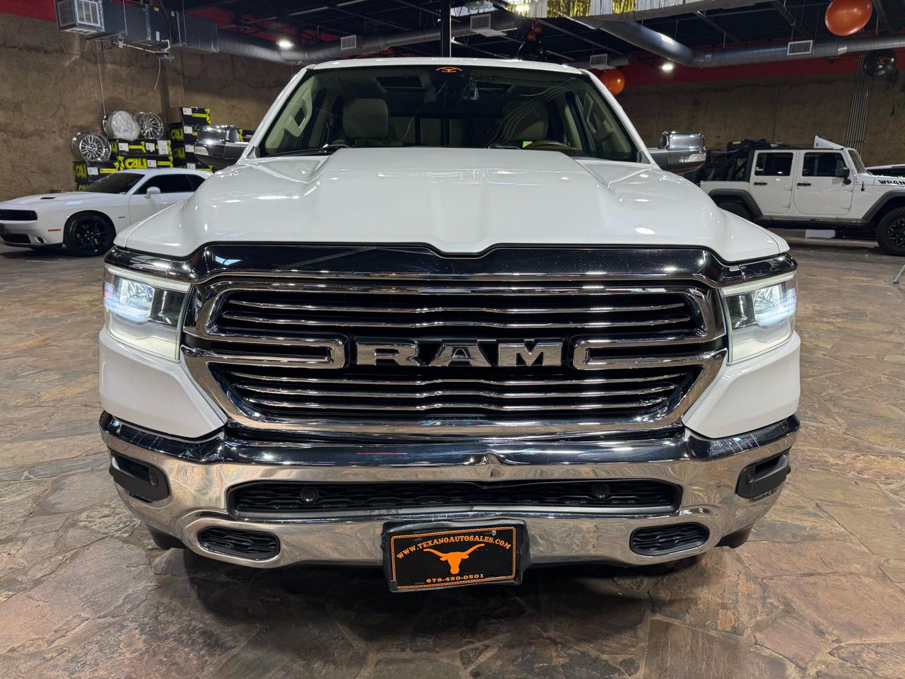 RAM 1500 Laramie 4x4 Crew Cab 6'4" Box 2019