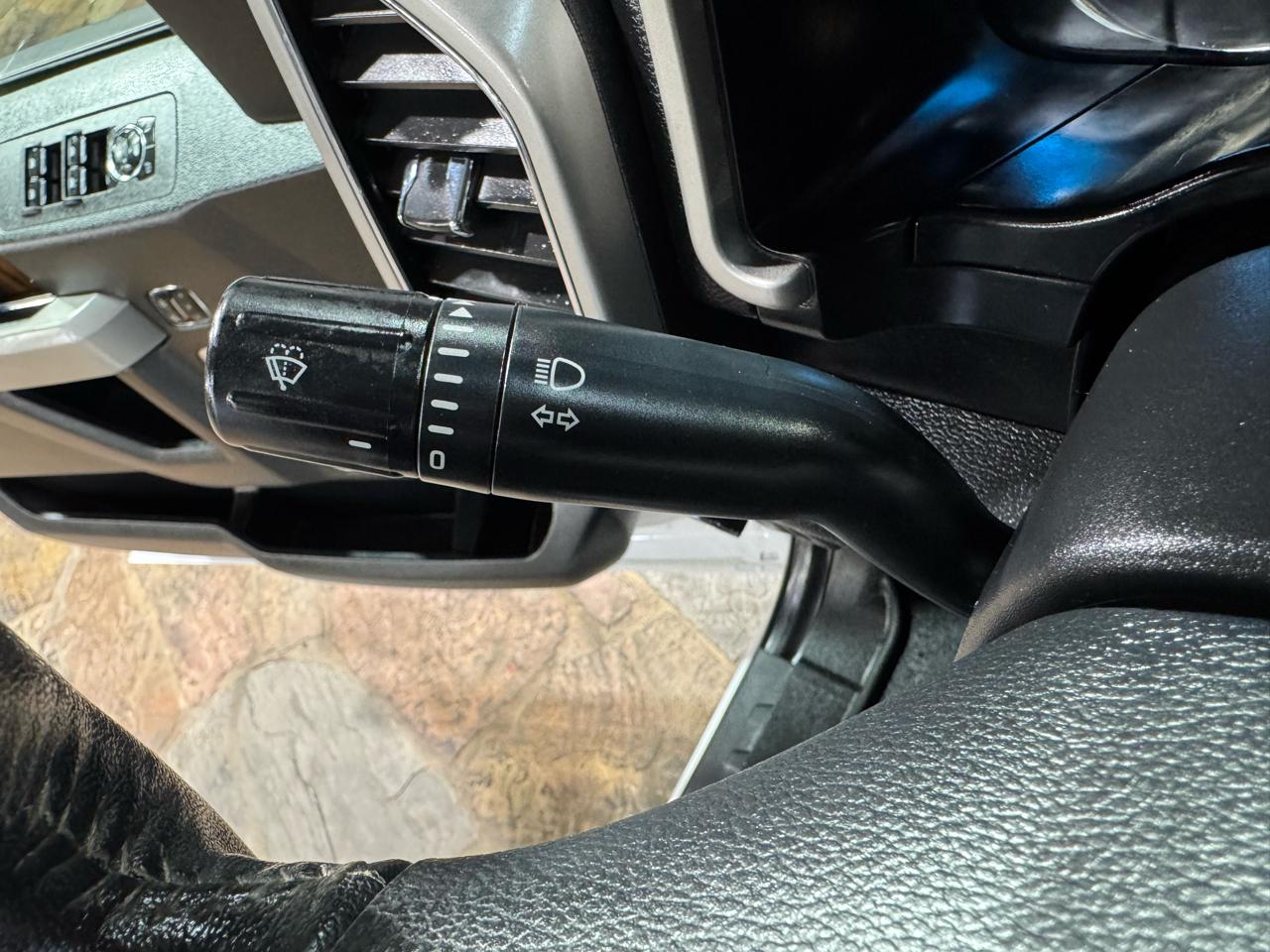 Ford F-150 Lariat 2WD SuperCrew 5.5' Box 2020