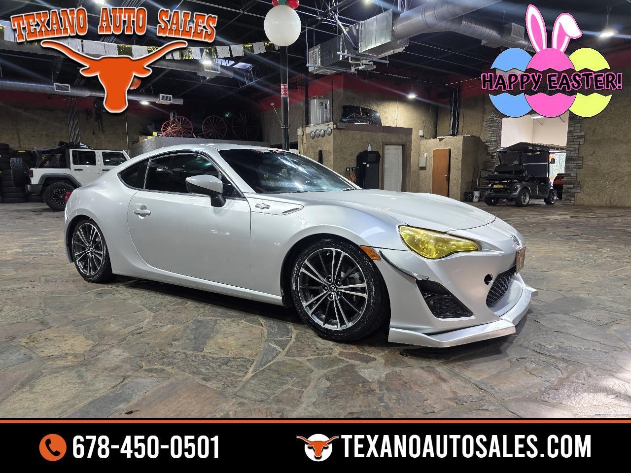 Scion FR-S 2dr Cpe Man (Natl) 2013