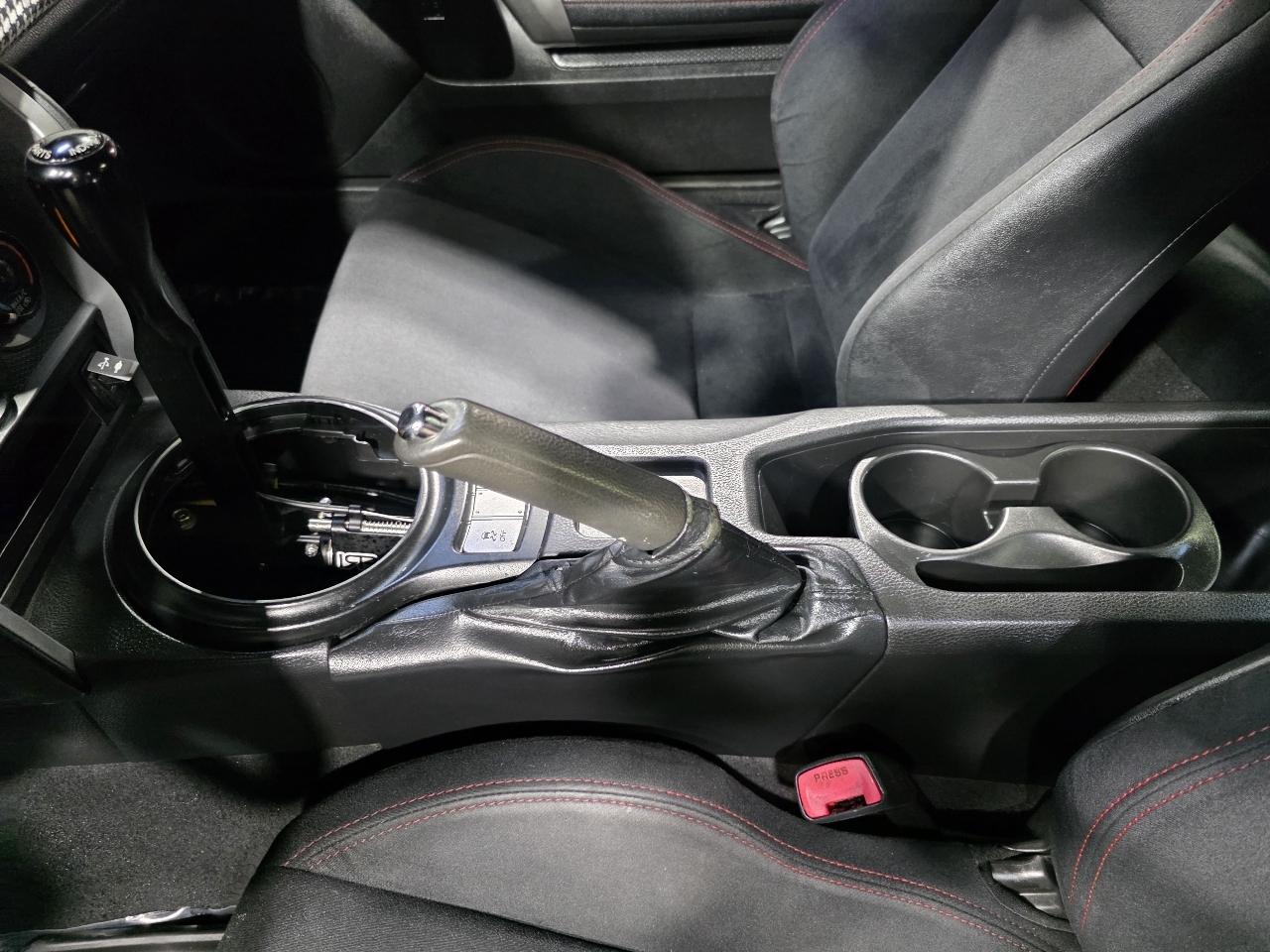 Scion FR-S 2dr Cpe Man (Natl) 2013