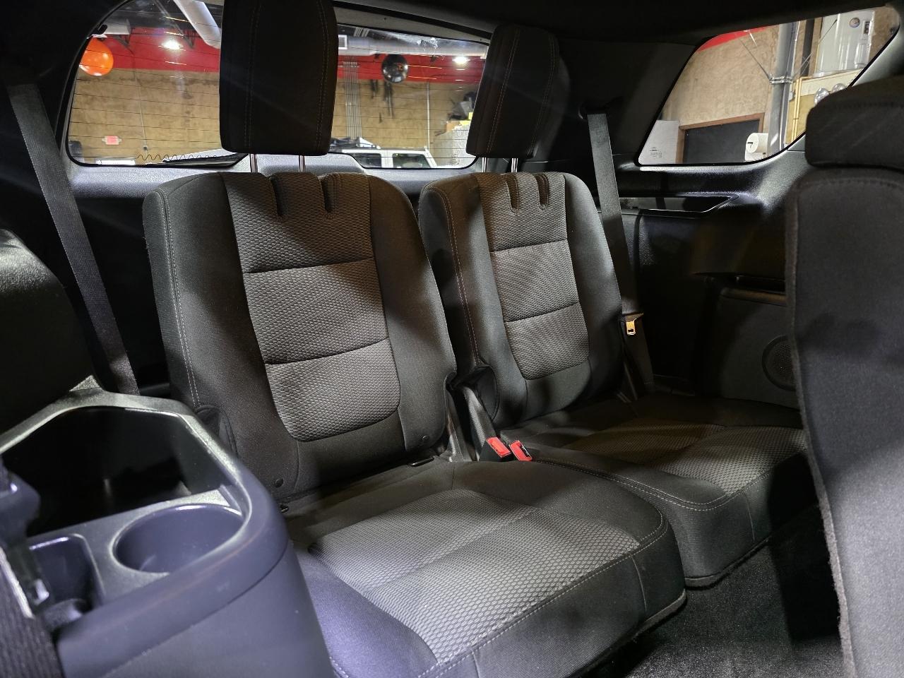 Ford Explorer FWD 4dr XLT 2016