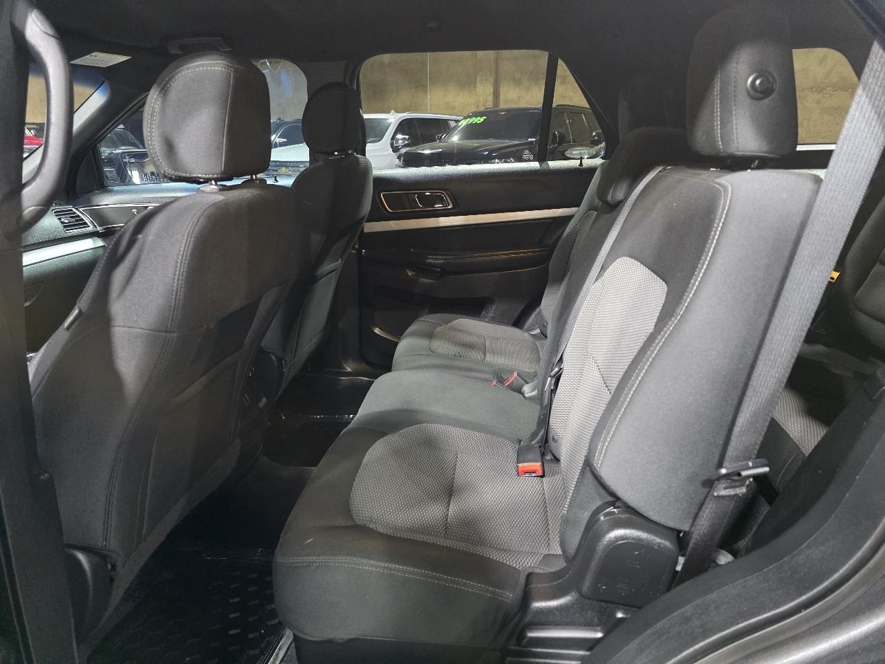 Ford Explorer FWD 4dr XLT 2016