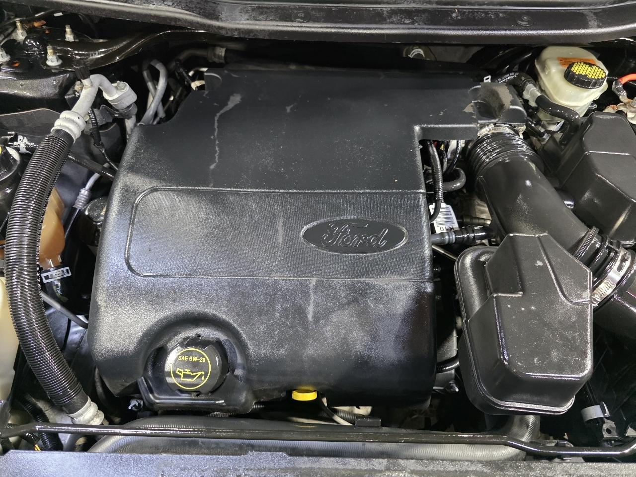 Ford Explorer FWD 4dr XLT 2016