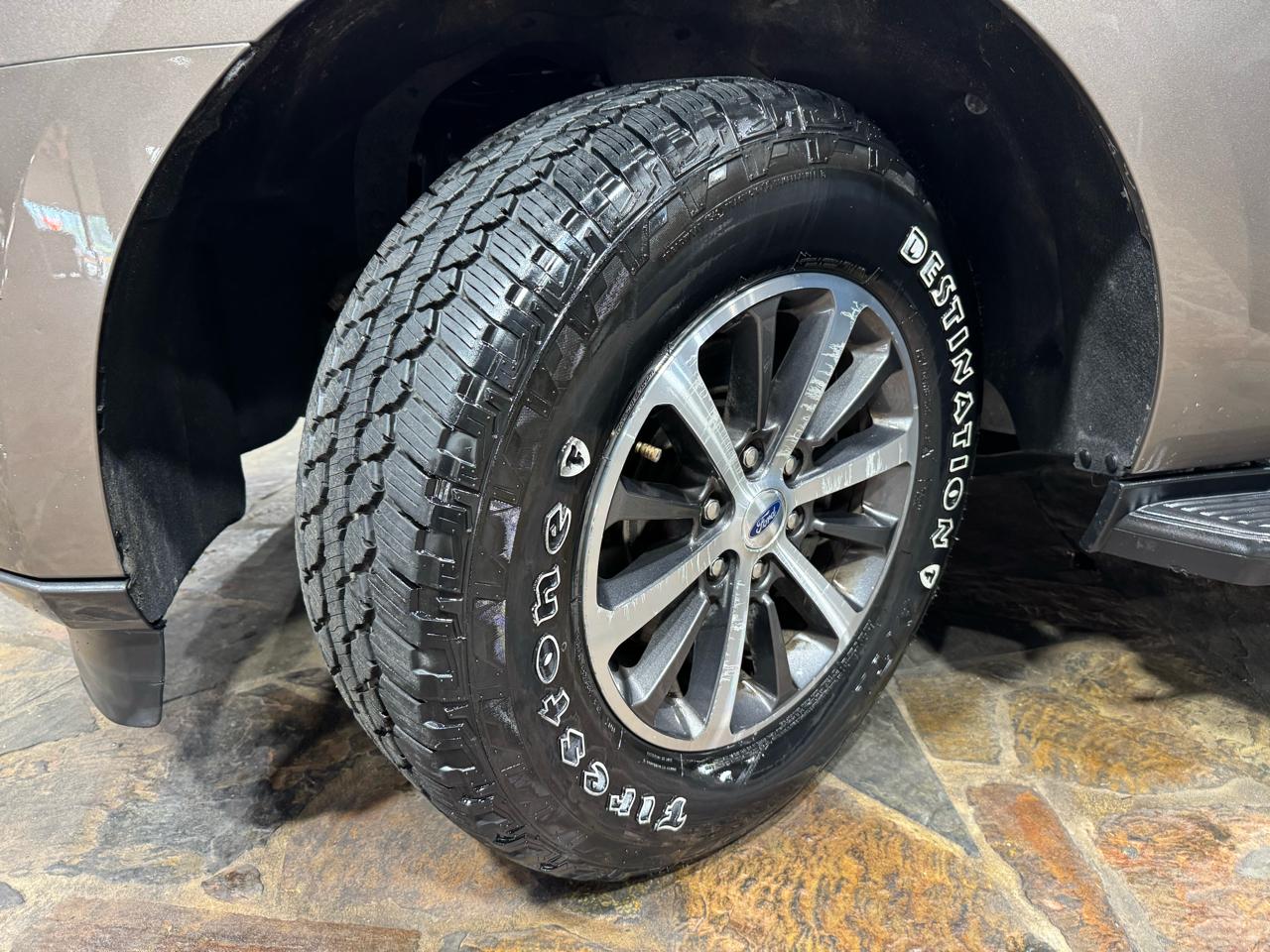 Ford Expedition XLT 4x4 2019