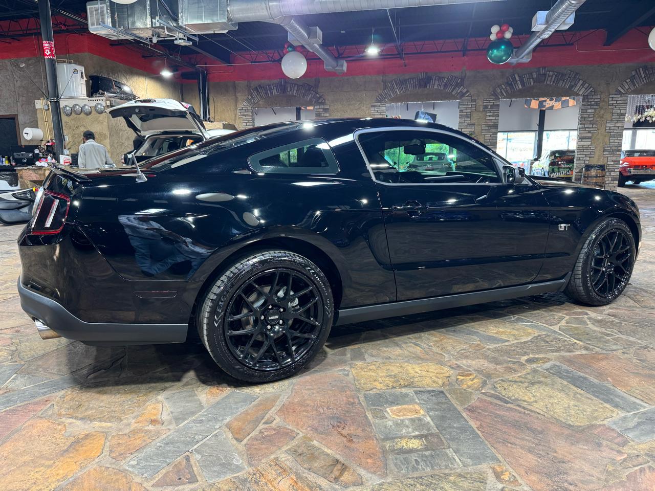 Ford Mustang 2dr Cpe GT 2010