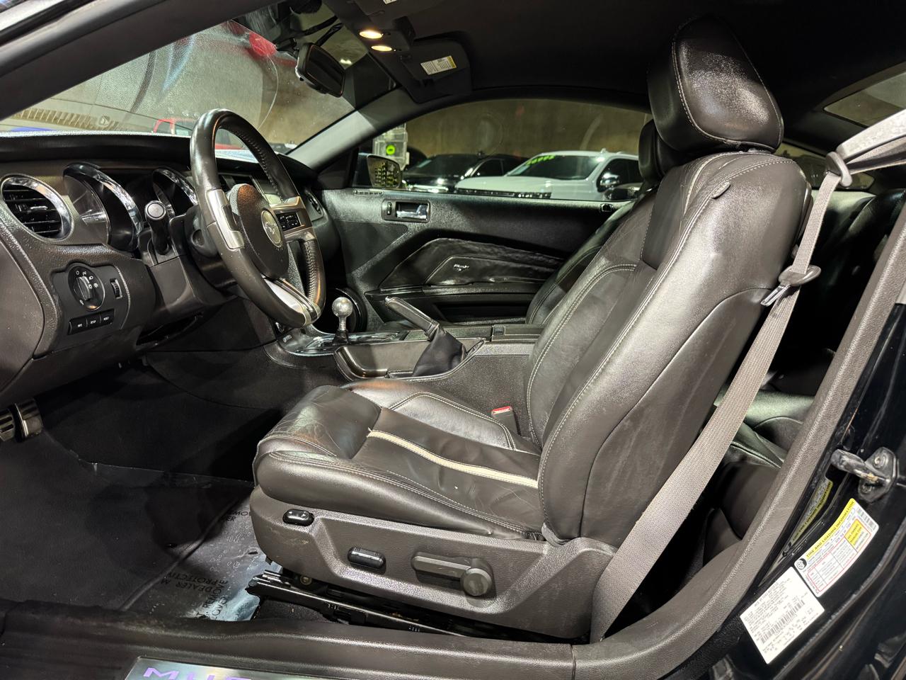 Ford Mustang 2dr Cpe GT 2010