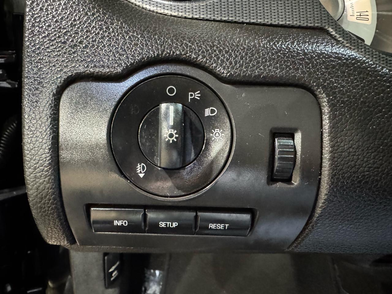 Ford Mustang 2dr Cpe GT 2010