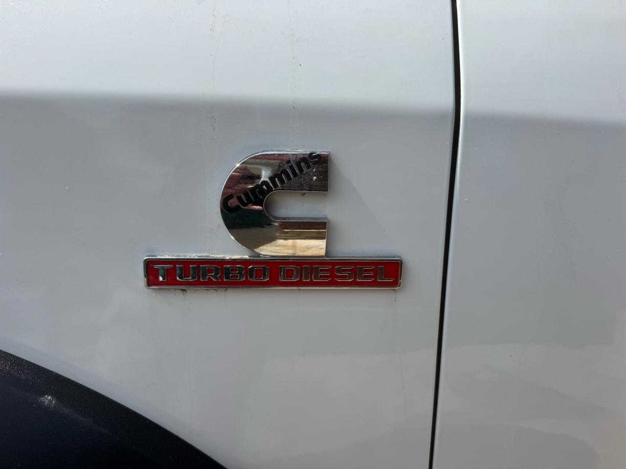 RAM 5500 Chassis Cab Tradesman 4x2 Crew Cab 84" CA 197.4" WB 2020