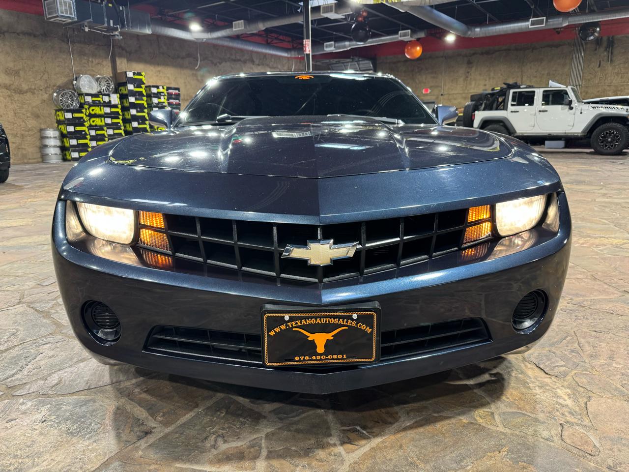 Chevrolet Camaro 2dr Cpe LS w/1LS 2013