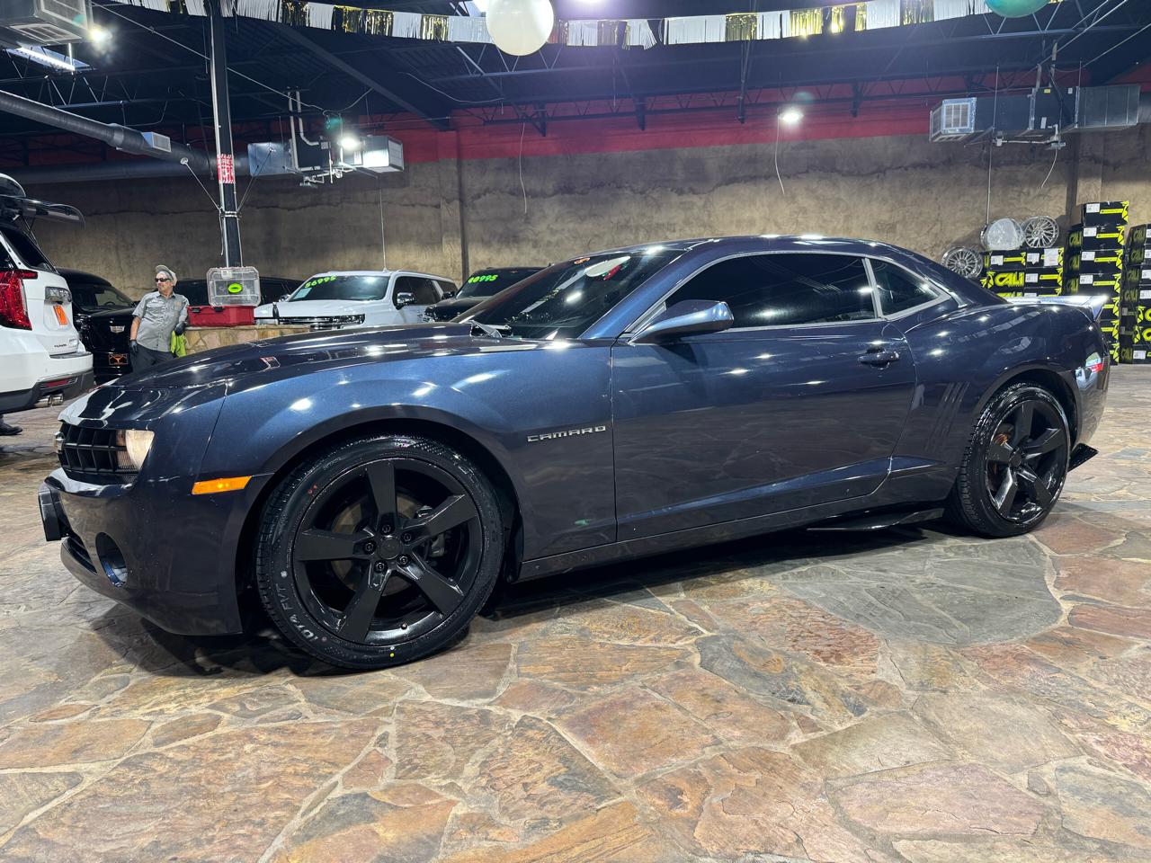 Chevrolet Camaro 2dr Cpe LS w/1LS 2013