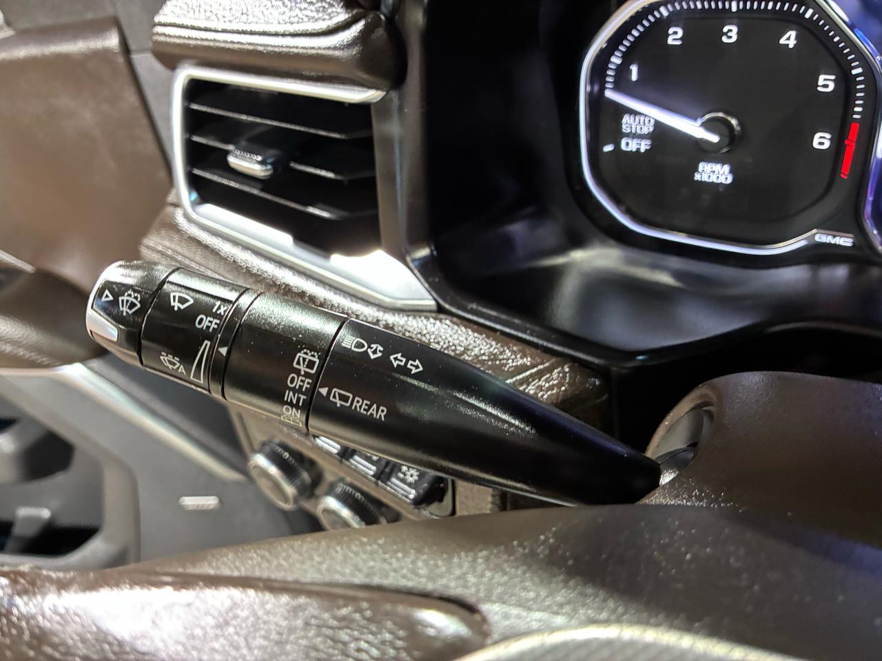 GMC Yukon 2WD 4dr Denali 2021