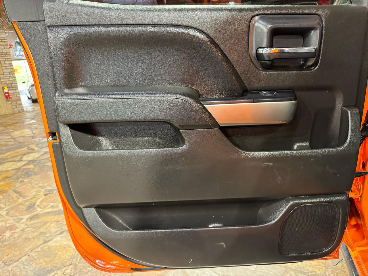 Chevrolet Silverado 1500 4WD Crew Cab 153.0" LT w/1LT 2018