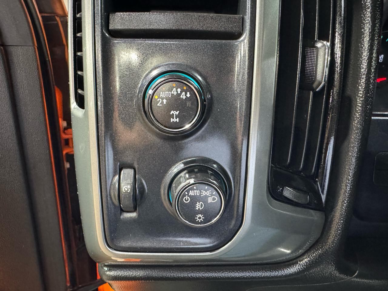 Chevrolet Silverado 1500 4WD Crew Cab 153.0" LT w/1LT 2018