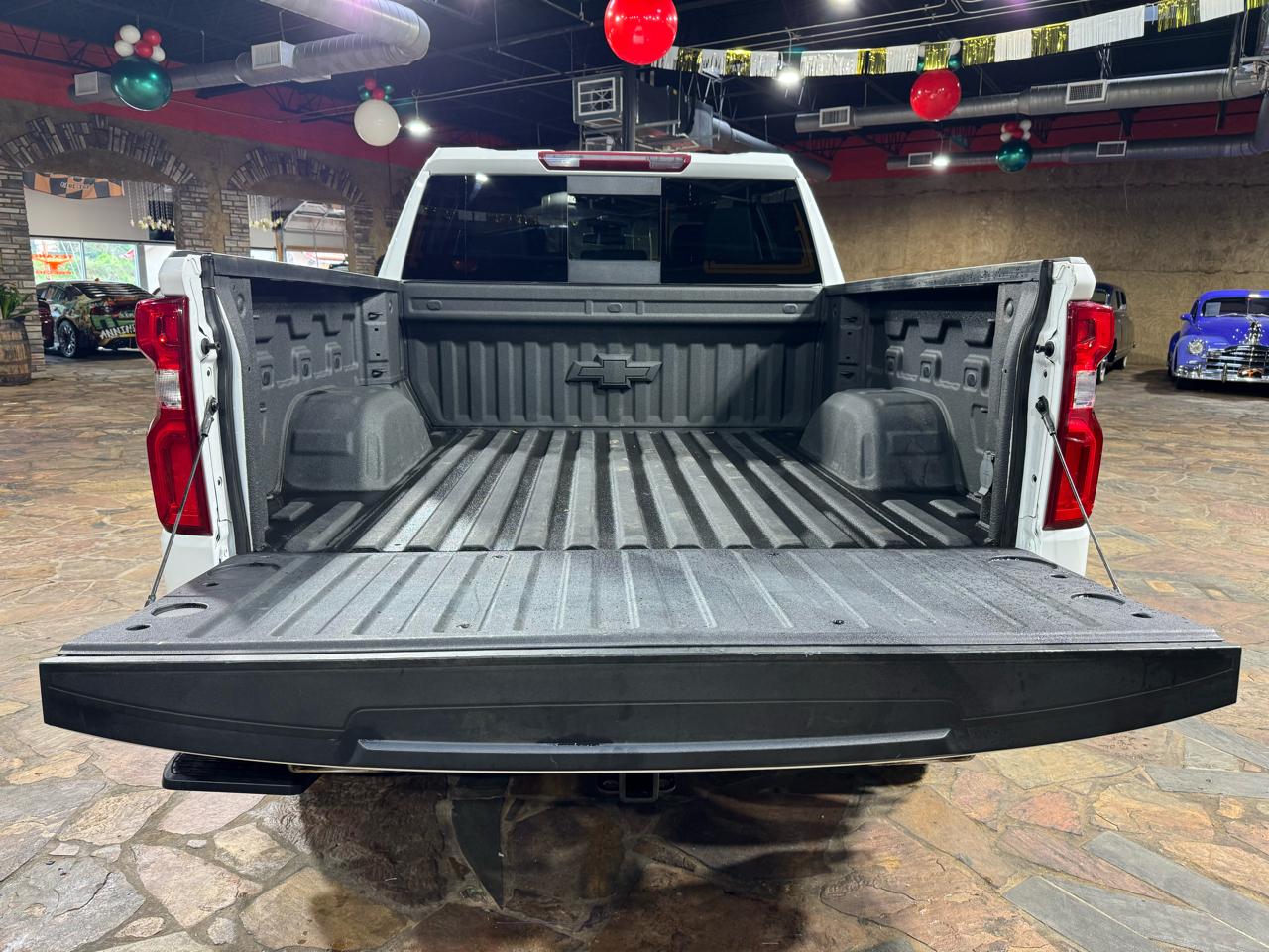 Chevrolet Silverado 1500 4WD Crew Cab 147" LTZ 2024