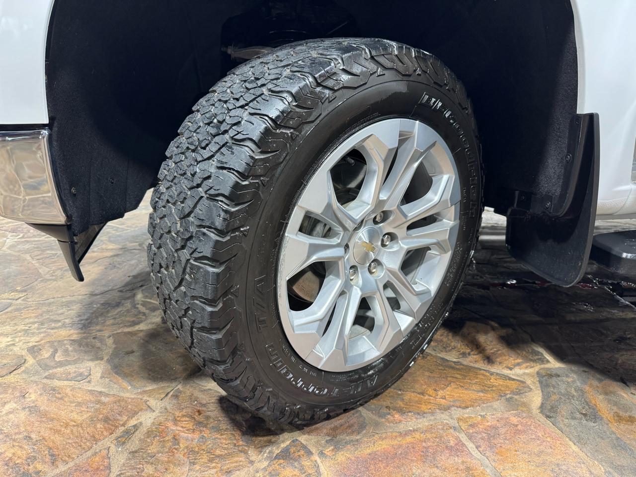 Chevrolet Silverado 1500 4WD Crew Cab 147" LTZ 2024