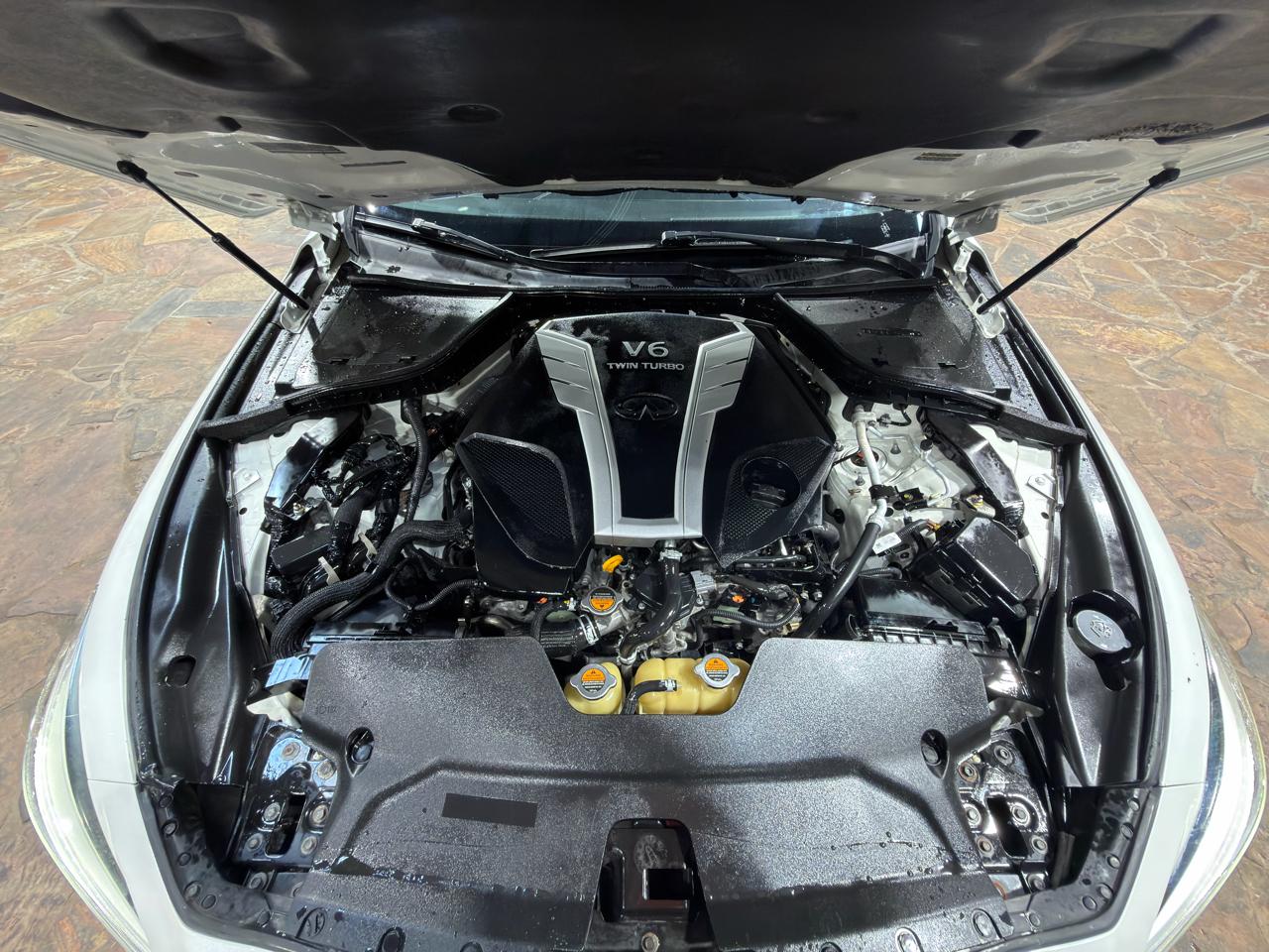 Infiniti Q50 3.0t LUXE AWD 2018