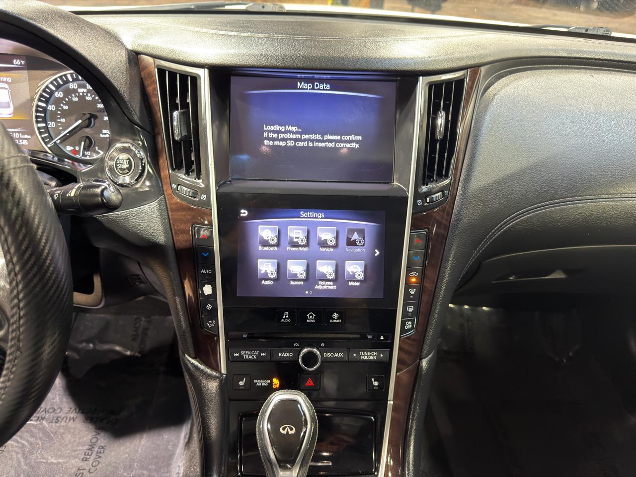 Infiniti Q50 3.0t LUXE AWD 2018