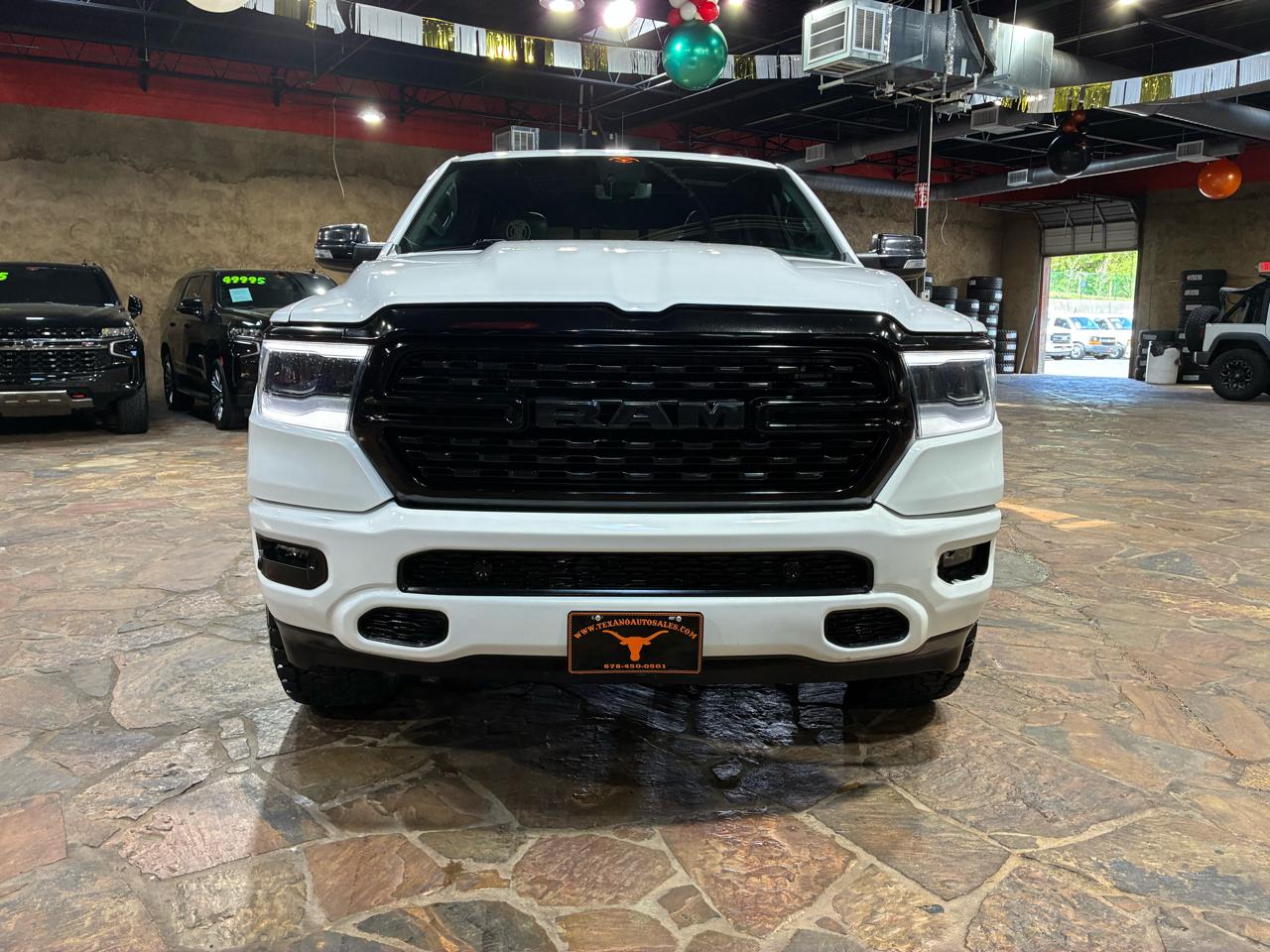 RAM 1500 Big Horn 4x4 Crew Cab 5'7" Box 2023