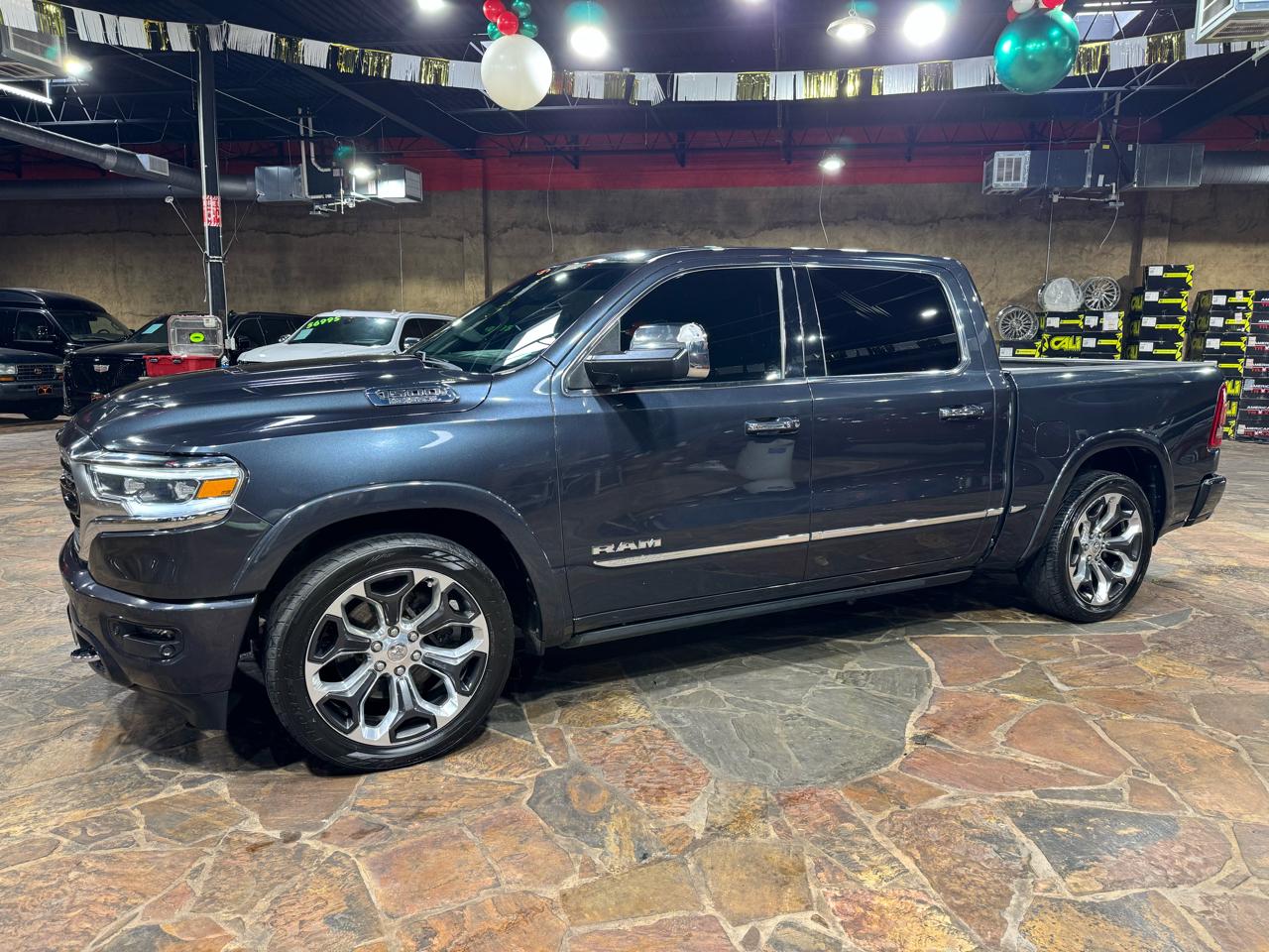 RAM 1500 Limited 4x2 Crew Cab 5'7" Box 2019