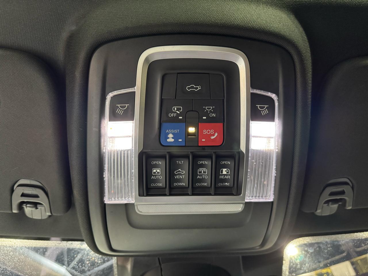 RAM 1500 Limited 4x2 Crew Cab 5'7" Box 2019