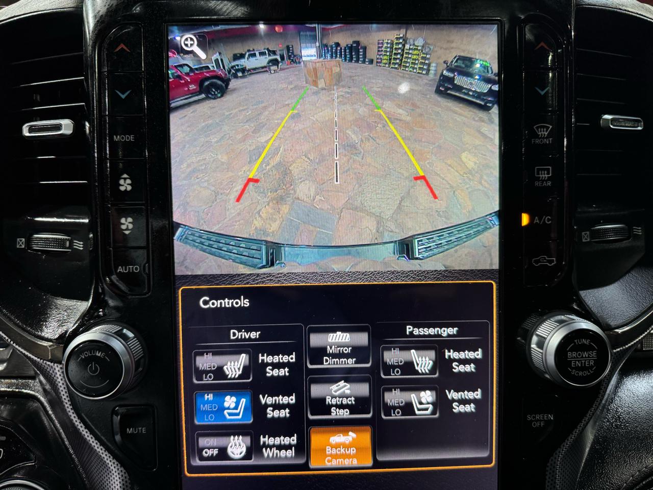 RAM 1500 Limited 4x2 Crew Cab 5'7" Box 2019