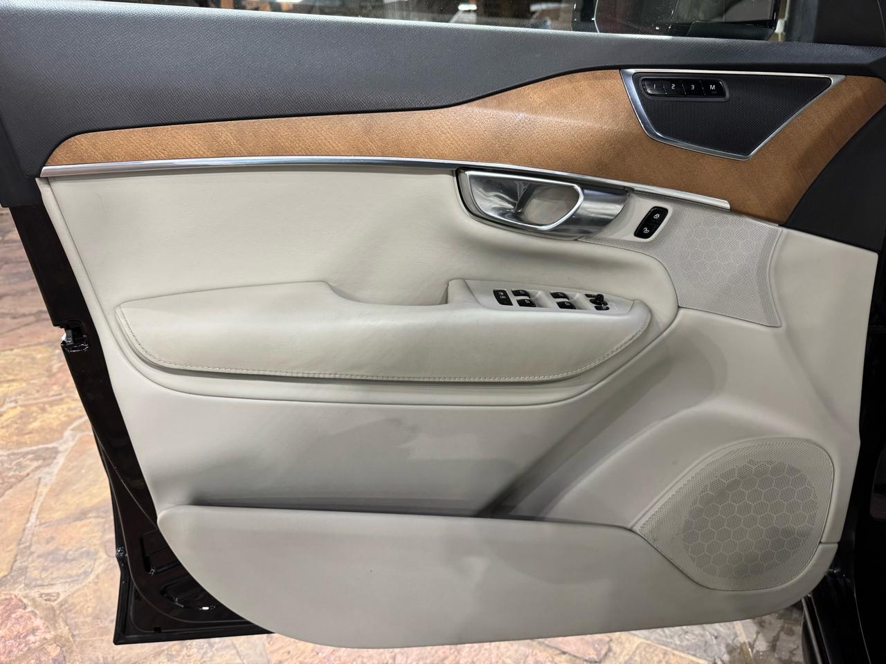 Volvo XC90 T6 AWD 7-Passenger Inscription 2018