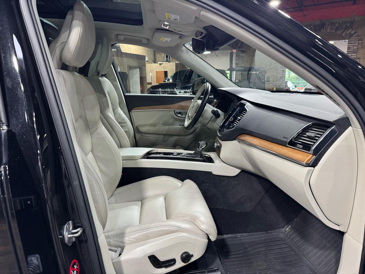 Volvo XC90 T6 AWD 7-Passenger Inscription 2018