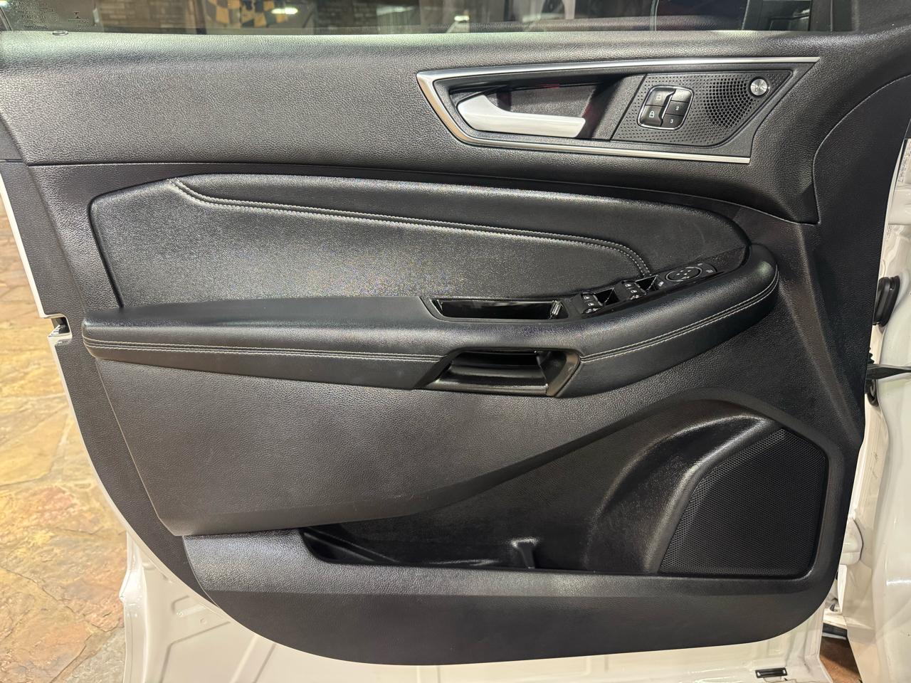 Ford Edge Titanium FWD 2019